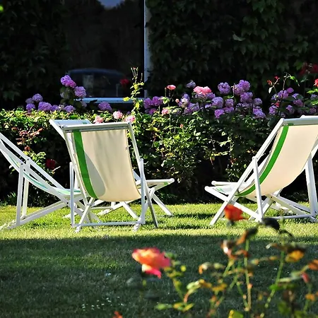 佩蒂特·加洛斯住宿加早餐旅馆 Fronsac (Gironde)